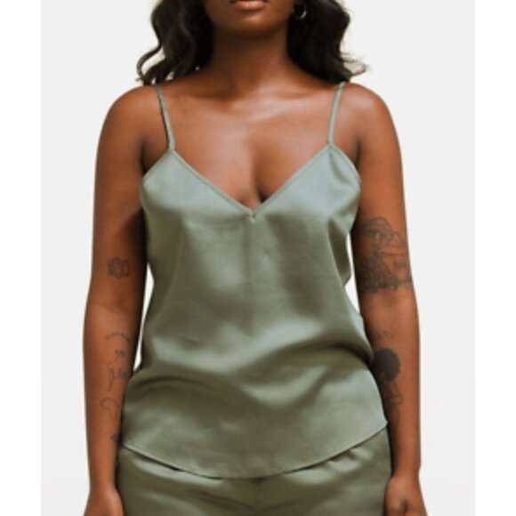2for30💥‼️NWT Ettitude Cami Moss Green Clean‎ Bamboo Adjustable Strap - Picture 1 of 10